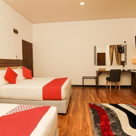 Clove Transit Hotel Kotugoda Kültér fotó